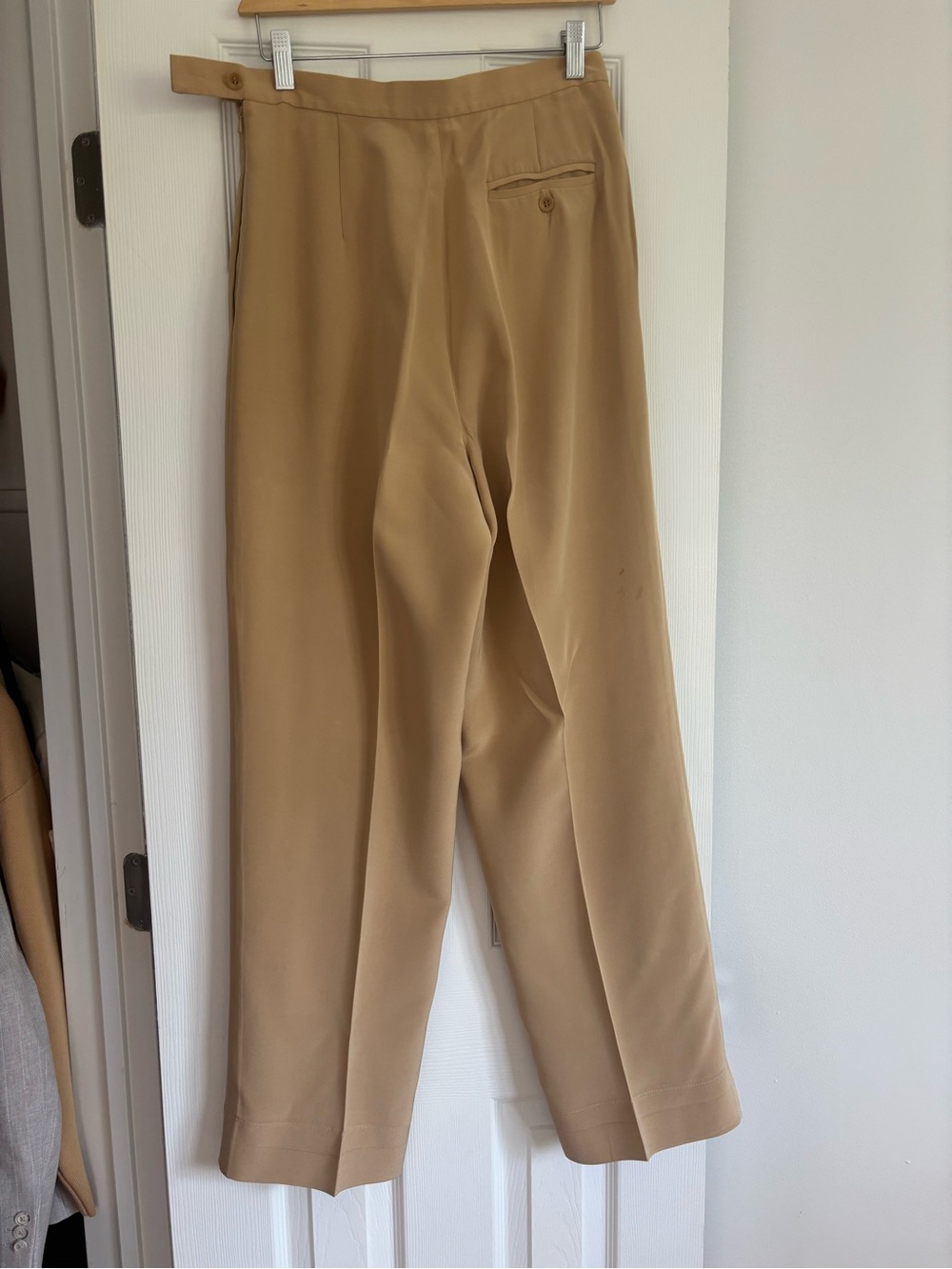 Jones New York Wide-Leg 100% silk Trousers - Camel/Tan - Picture 4 of 7